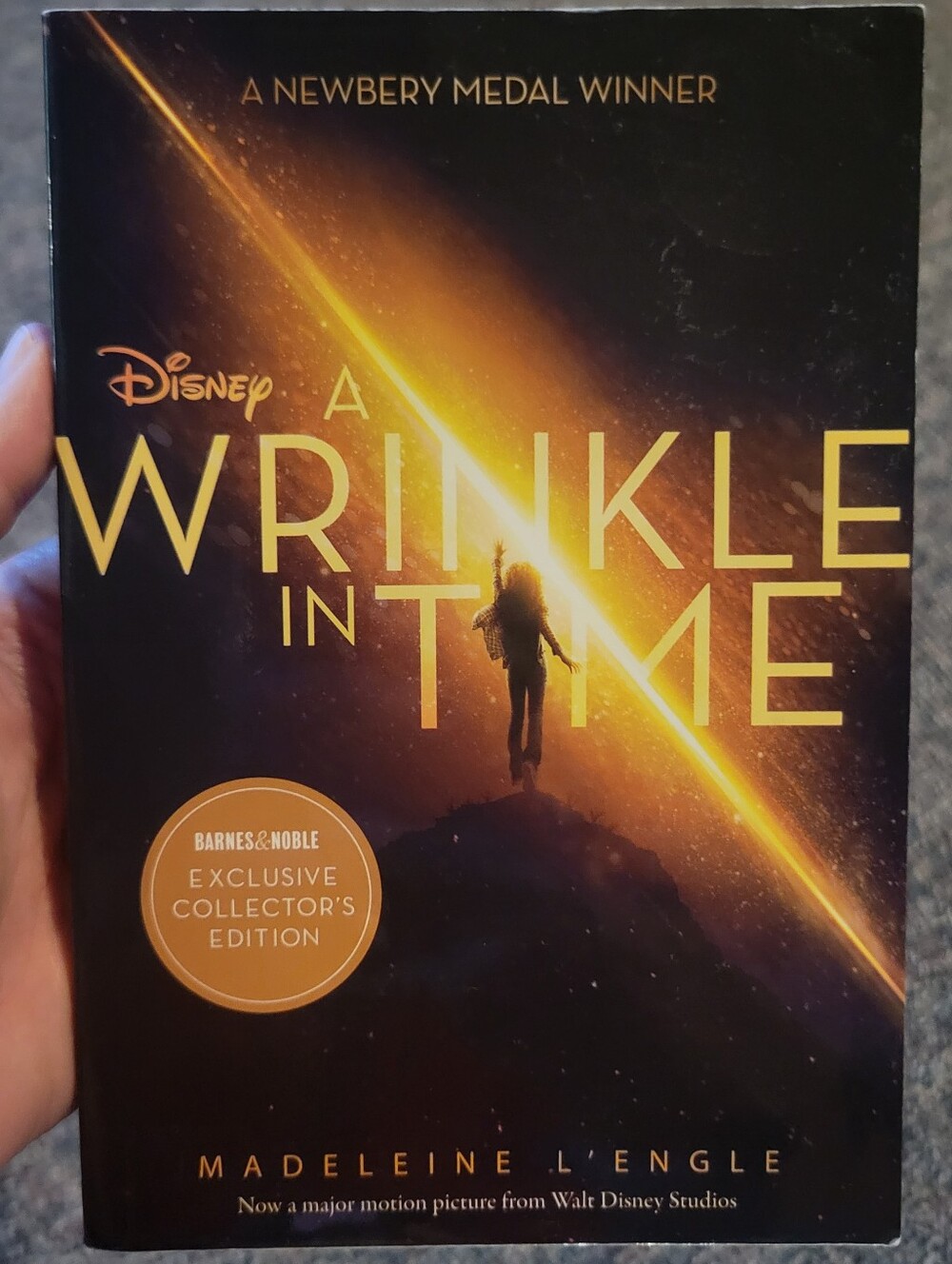 🔥5/$20 A Wrinkle In Time By Madeleine L'Engle Book